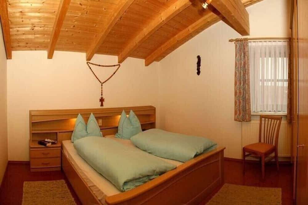 Ganze Wohnung, Ruhig gelegene **** Fewo 06 - rustikal und modern eingerichtet in Waldnähe in Achslach, Ostbayern