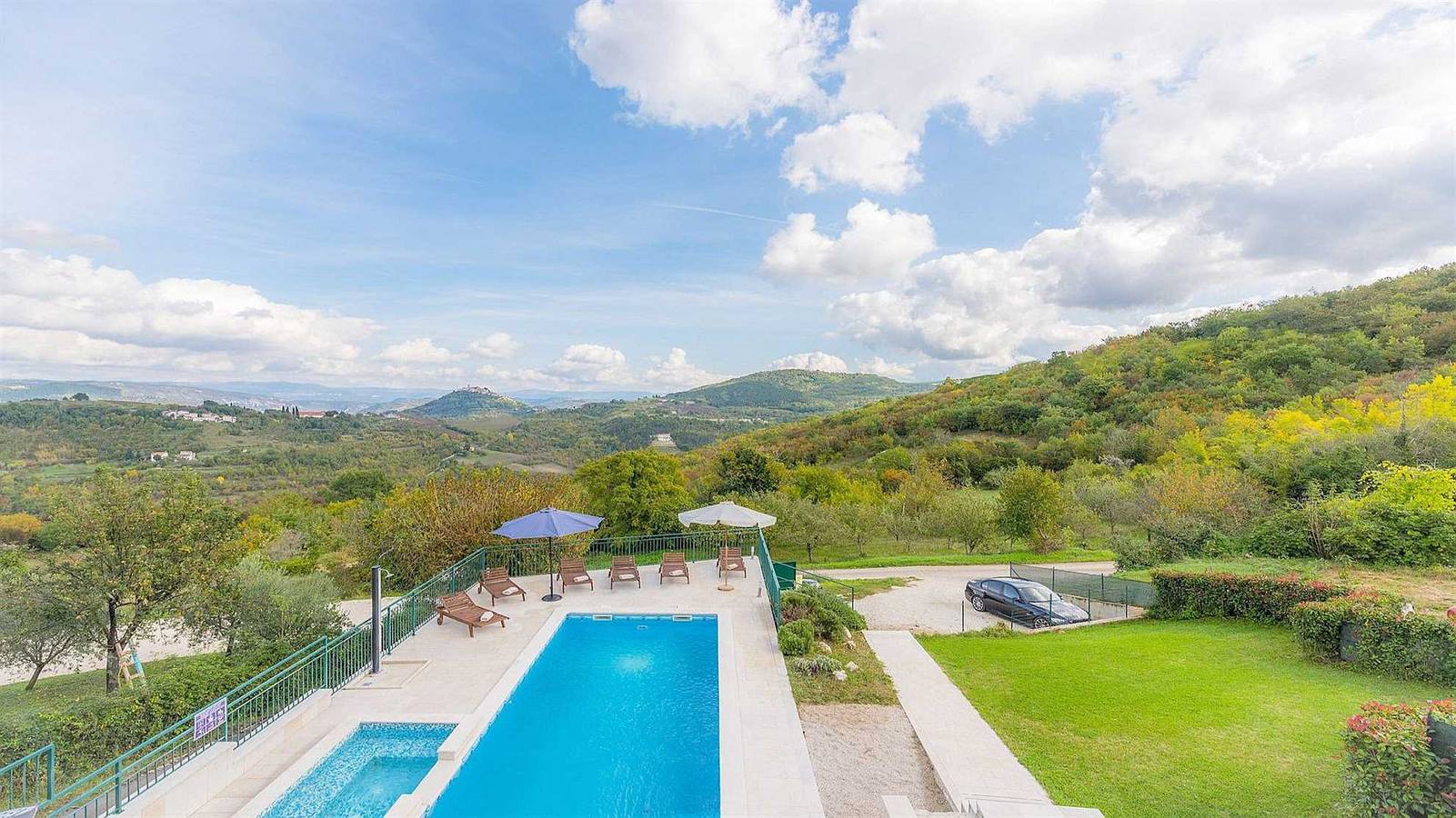 Villa für 6 Personen mit Terrasse in Zentralistrien