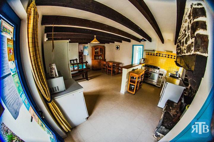 Hôtel pour 1 personnes, animaux acceptés à Rosnoën - 2