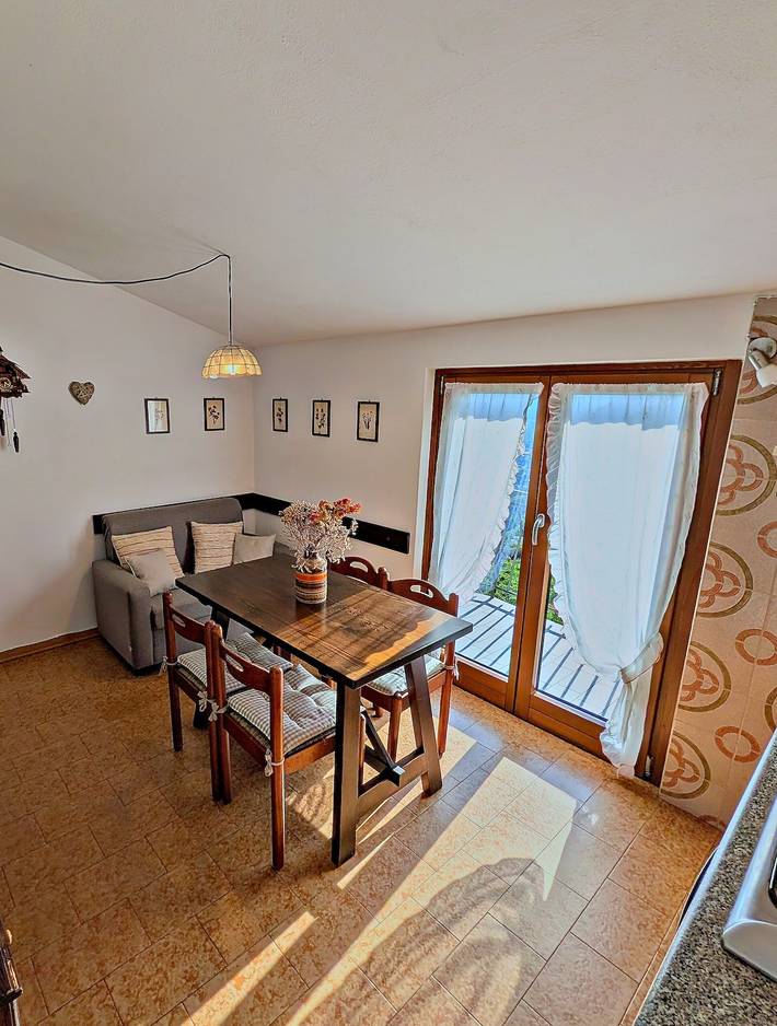 Apartamento inteiro, Tra Vinha e Montanhas · 2 quartos, vista para vinhedos in Poggiridenti Alto, Poggiridenti