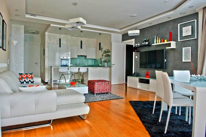 Gîte pour 4 personnes, avec balcon et piscine ainsi que jacuzzi et sauna, adapté aux familles à Budva - 4