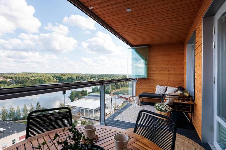 Domek letniskowy dla 2 osób, z widok i balkon oraz widok na jezioro w Finlandia