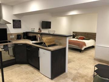 Gîte pour 2 personnes, avec terrasse à Mer