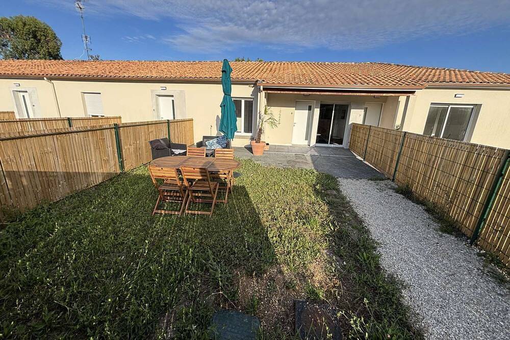 House 1 bedroom, sleeps 4 in Médis, Côte de Beauté