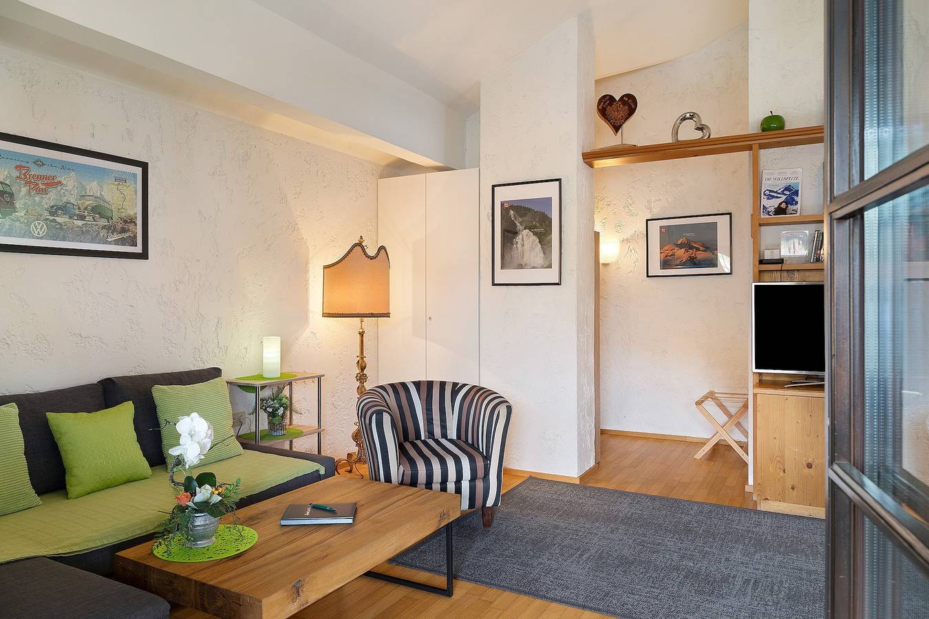 Geheel appartement, Appartement Azalea – Comfortabel verblijf in het centrum van Oetz, ontdek het Ötztal in Stubai Alps, Oetz
