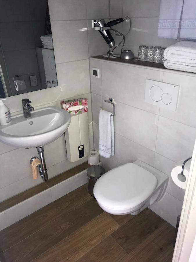 Ferienwohnung für 4 Personen, mit Ausblick in Velbert - 3