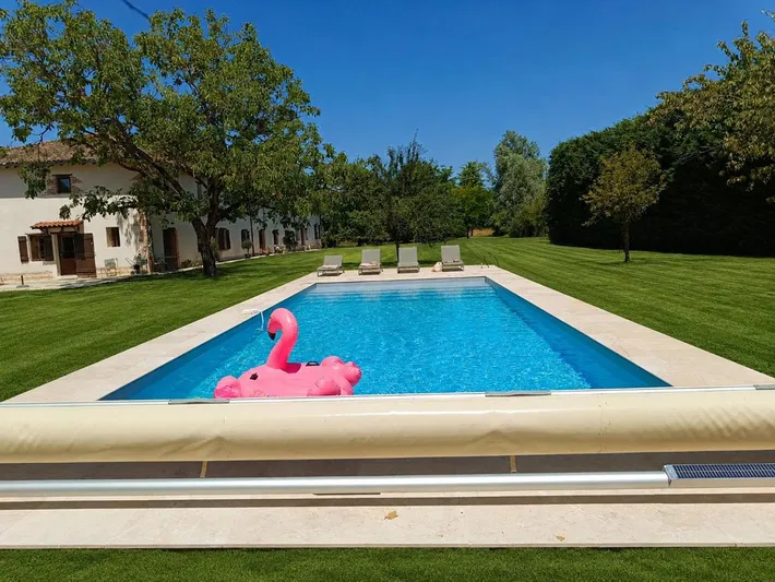 Ferienhaus für 15 Personen, mit Garten und Pool - 1