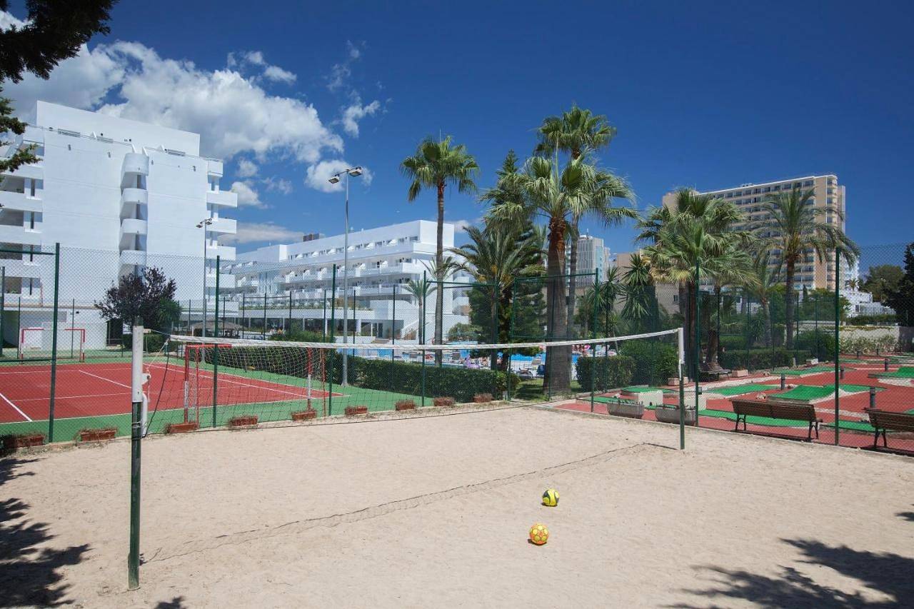 Hm Martinique in Magaluf, Calvià