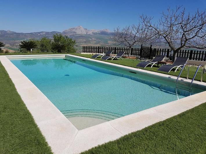 Casa rural para 2 personas, con vistas además de jardín y piscina en Provincia de Málaga - 3