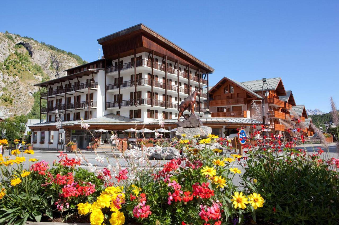 Grand Hotel de Valloire et du Galibier in Valloire, Région de Saint-Jean-de-Maurienne