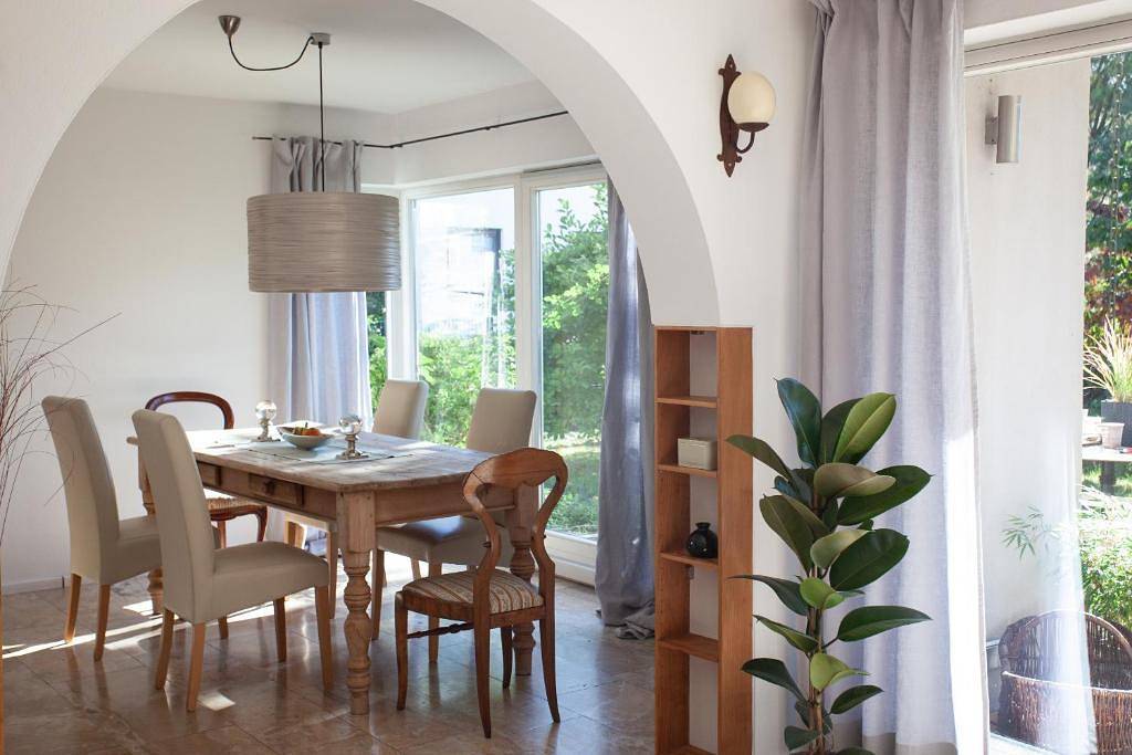 Ganze Ferienwohnung, Villa Stein - Ferienhaus für max. 10 Personen in Traunreut, Landkreis Traunstein