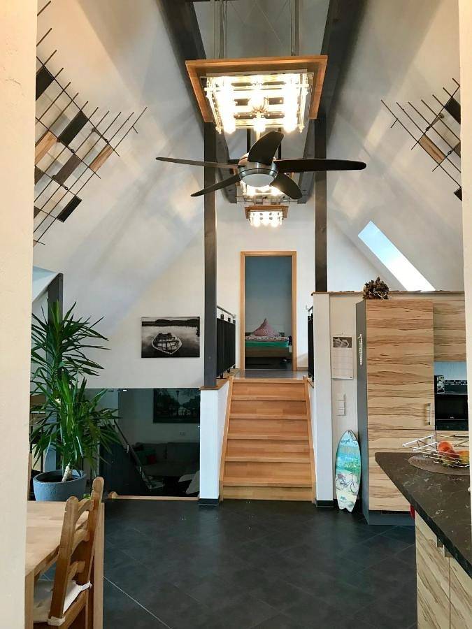 Ferienwohnung für 7 Personen, mit Ausblick und Terrasse in Salem