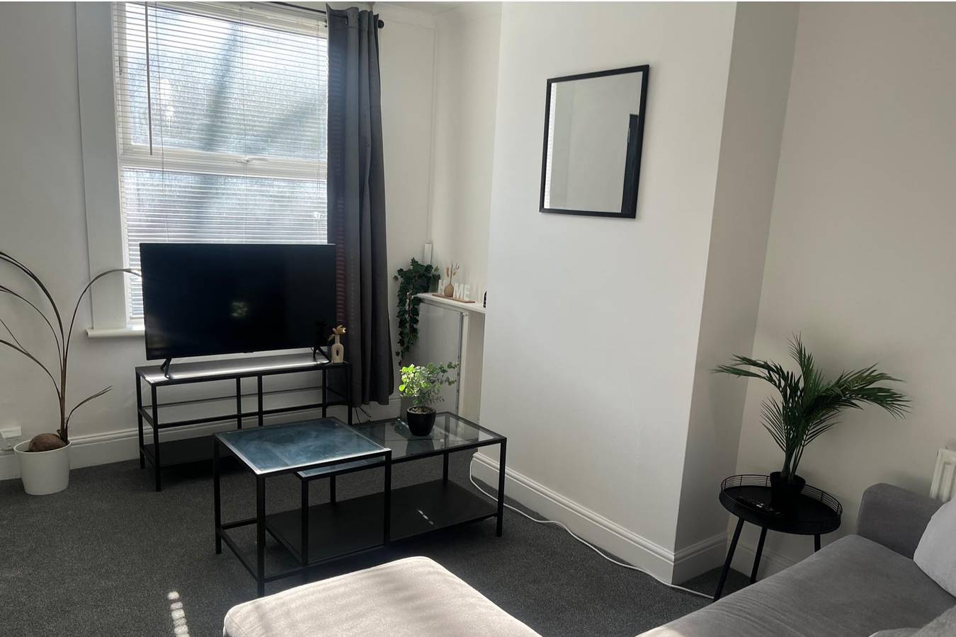 2Bed Sleeps 3 - Central, Near Train Station, Wifi in Dartford, Kent