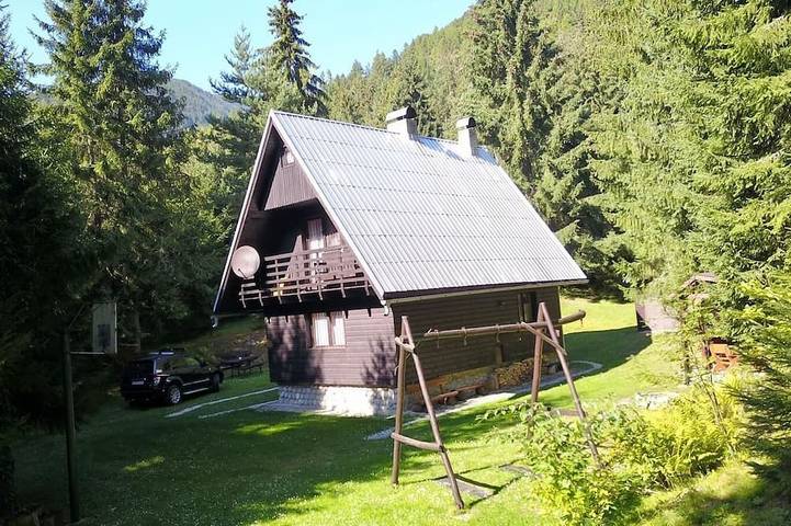 Romantisches, komfortables Ferienhaus direkt am Nationalpark in Low Tatras