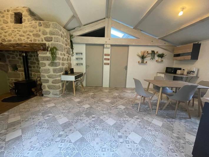 Location de vacances pour 4 personnes, avec jardin à Beauvène - 3