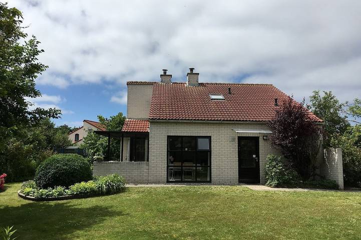 Ferienhaus für 5 Personen, mit Terrasse und Garten sowie Pool auf Texel