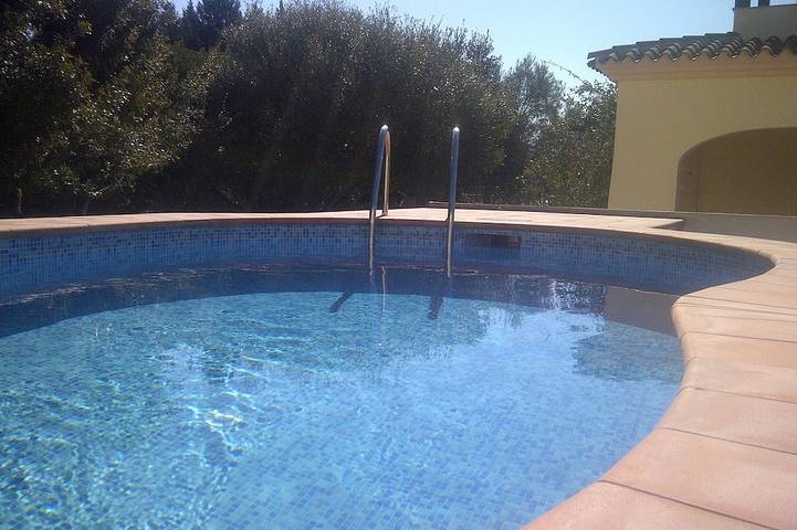Ferienwohnung für 6 Personen, mit Pool und Garten sowie Balkon, mit Haustier - 1