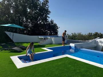 Casa rural para 2 personas, con piscina además de jardín y jacuzzi, Familias con niños en La Orotava