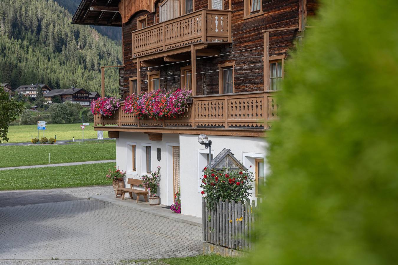 Ganze Wohnung, Ferienwohnung 'Obermarhof Apt Maraberg' mit Bergblick, Gemeinschaftsgarten und Wi-Fi in Villgratner Berge, Gsies