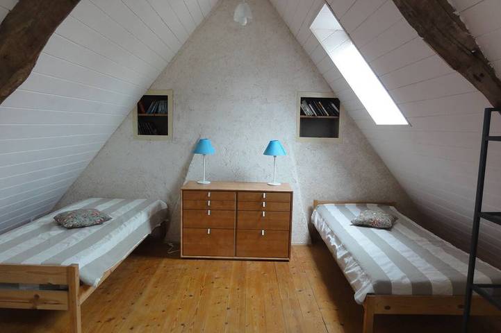 Location de vacances pour 10 personnes, avec jardin à Landunvez - 4