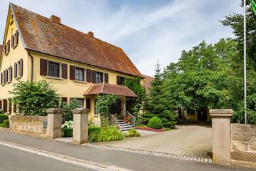 Ferienhaus für 4 Personen, mit Garten im Steigerwald
