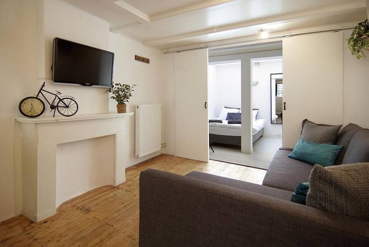 B&b for 4 people in Amsterdam