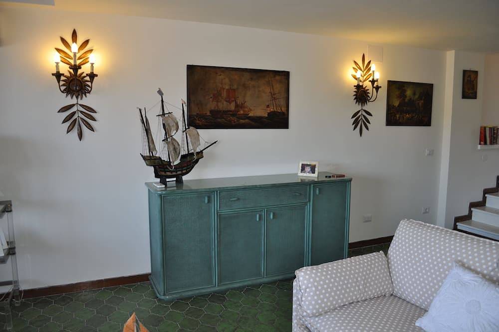 Ganze Wohnung, Porto Santo Stefano: Apartment mit Terrasse und herrlichem Blick auf den Hafen in Porto Santo Stefano, Grosseto Provinz