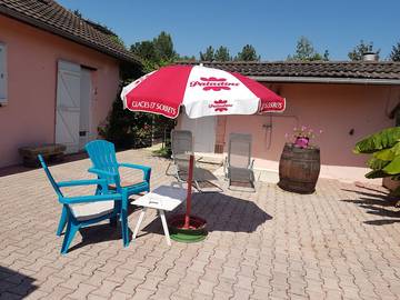 Chambre d’hôte pour 2 personnes, avec jardin, animaux acceptés à Labergement-lès-Seurre