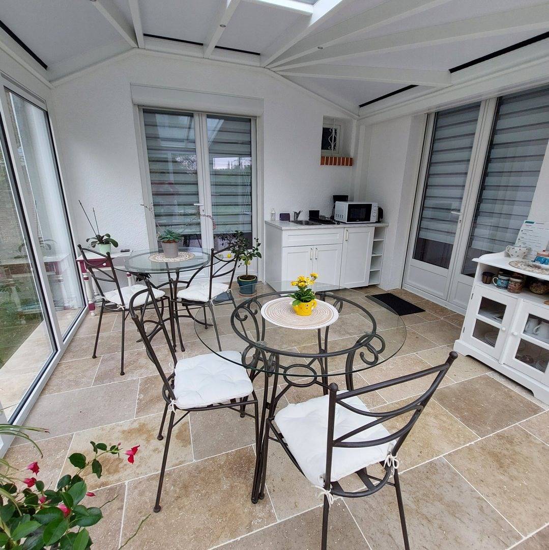 L'Orée du Bois - Chambre Lilas in Vitry-aux-Loges, Région d'Orléans