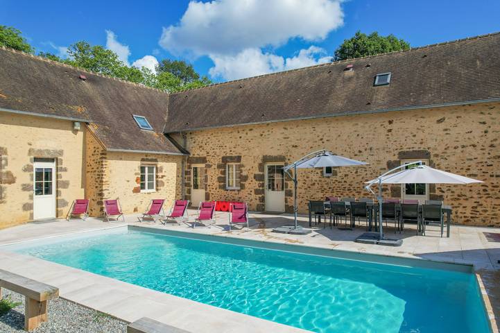 Villa pour 30 personnes, avec piscine et jardin, animaux acceptés dans la Sarthe - 2