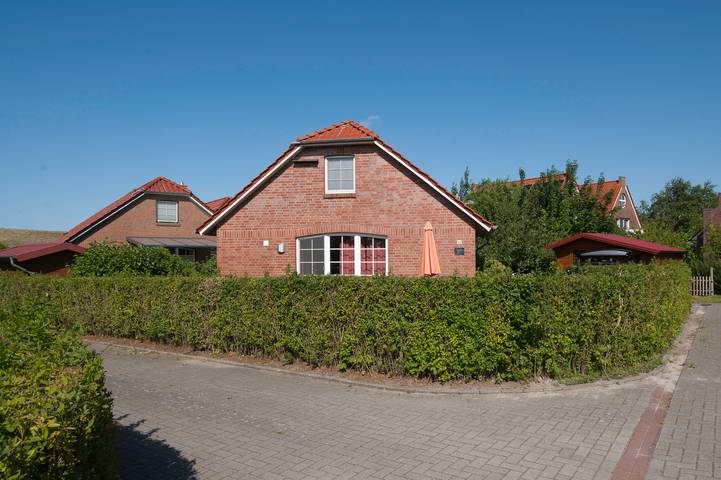 Ferienhaus für 6 Personen, mit Garten und Sauna sowie Terrasse in Greetsiel - 2