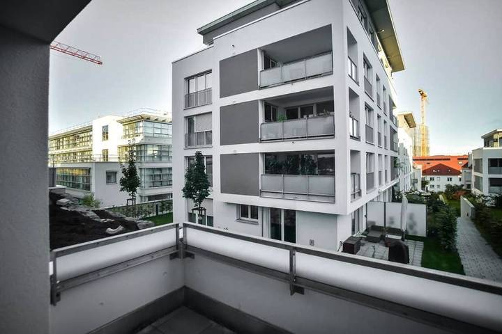 Ferienwohnung für 5 Personen, mit Garten und Ausblick in Stuttgart - 2