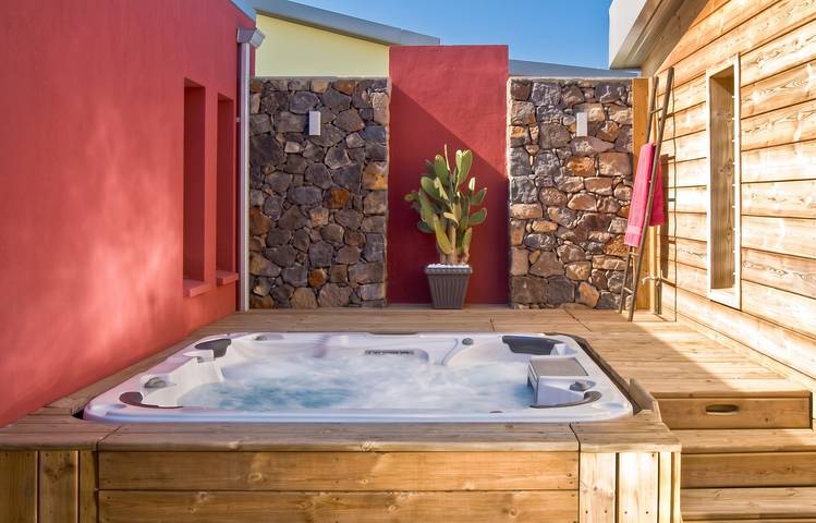 Villa paradisiaque avec vue sur la mer à Saint-Leu + Jacuzzi in Saint-Leu, Île de la Réunion
