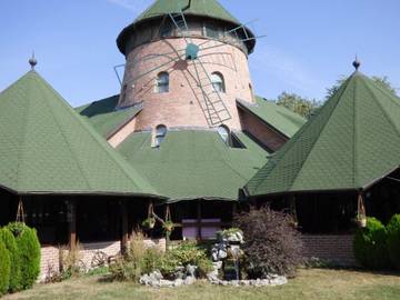 Hôtel pour 3 personnes, avec piscine et jardin à Vršac