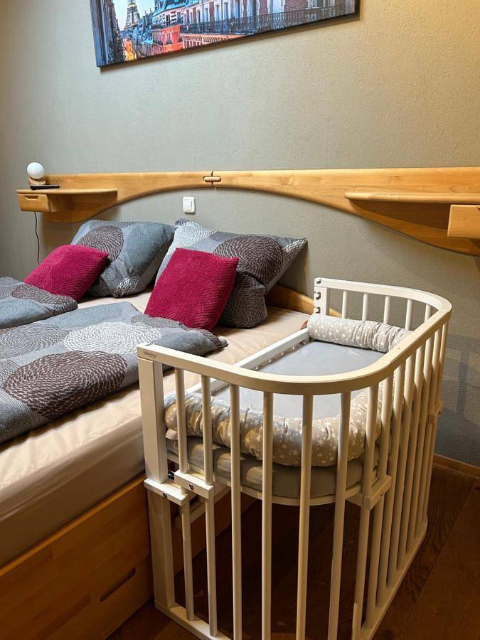Ferienwohnung für 7 Personen, mit Balkon und Terrasse in Roth - 4