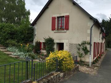 Gîte pour 6 personnes, avec terrasse et jardin dans Brissac-Loire-Aubance