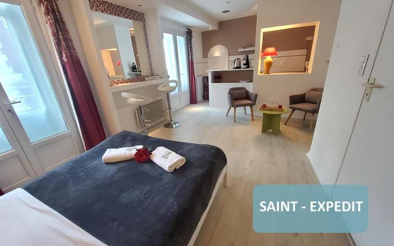 Hôtel pour 2 personnes, avec vue et balcon dans Musée Sainte Bernadette Moulin Lacadé Maison Paternelle - 2