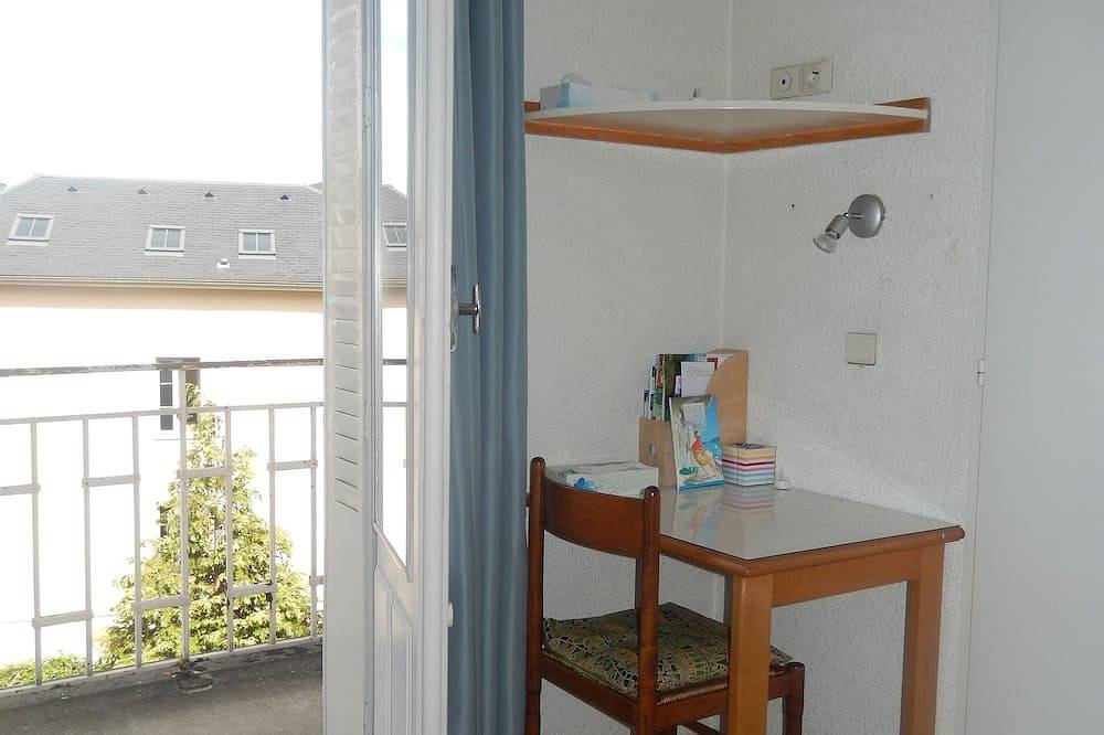 Ganze Wohnung, Lovely studio in the center of town 2 balconies in Aix-les-Bains, Chambéry und Umgebung