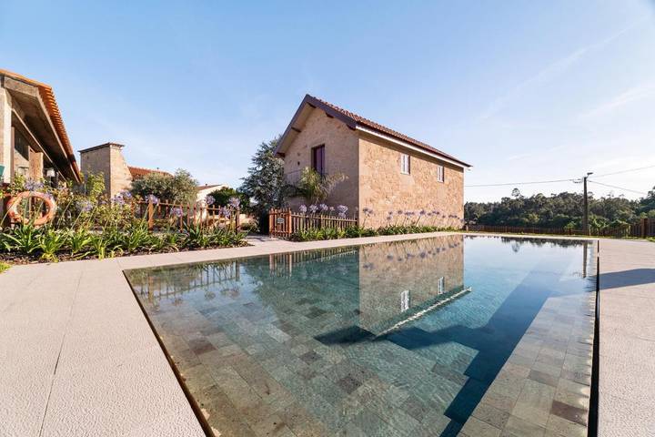Casa de férias para 2 pessoas, com Varanda e Terraço e ainda Jardim and Piscina em Barcelos