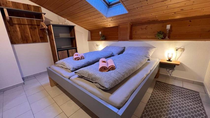 Ferienwohnung für 4 Personen, mit Balkon und Ausblick in Vils