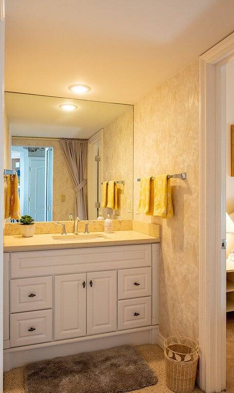 Ganze Wohnung, Lake Charlevoix/King/Queen/2 Bed/2 Bath Condo/Town/Beach/Pool in Charlevoix, Charlevoix County