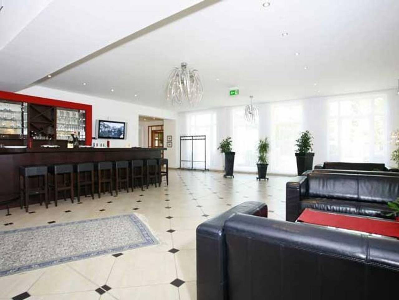 Hotel Restaurant Faldernpoort - Doppelzimmer in Emden, Nordseeküste