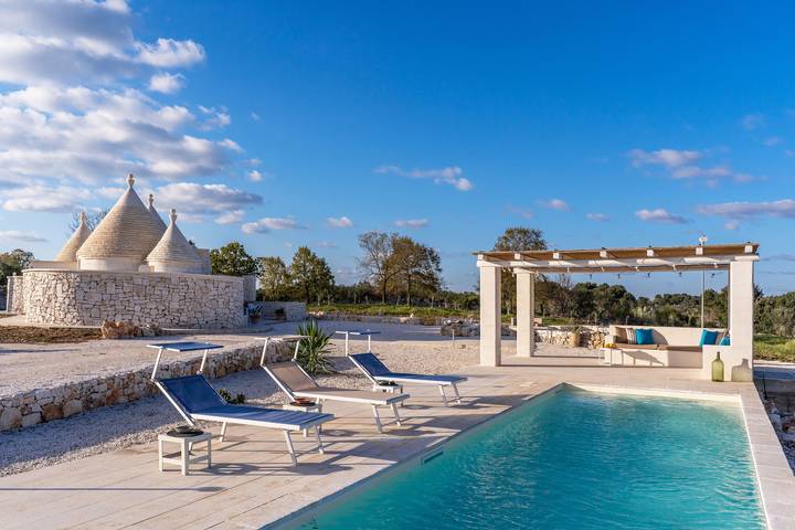 Trullo per 4 persone, con giardino, con animali domestici a Ceglie Messapica