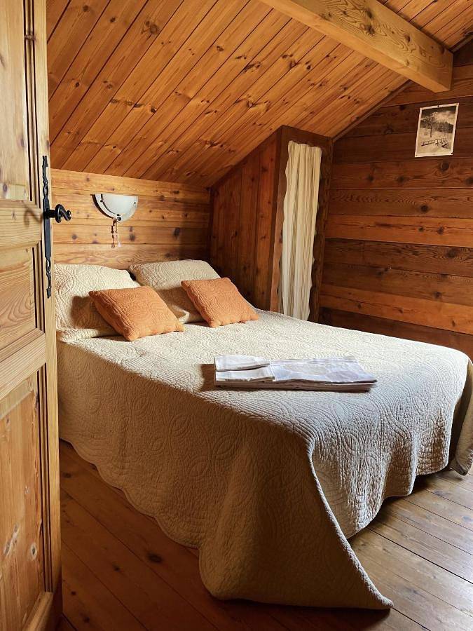 Gîte pour 5 personnes, avec Balcon et Terrasse ainsi que Jardin et Vue à Chorges - 4