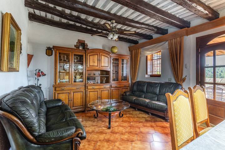 Villa « Masia Can Vilar » avec vue sur la montagne, piscine privée et Wi-Fi in Maçanet de la Selva, Costa Brava