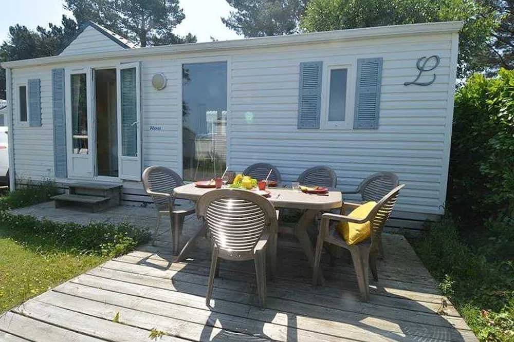 Zecamping 4 étoiles familial espace aquatique locatif Tv Bbq 31m2 in Saint-Lunaire, Région de Saint-Malo