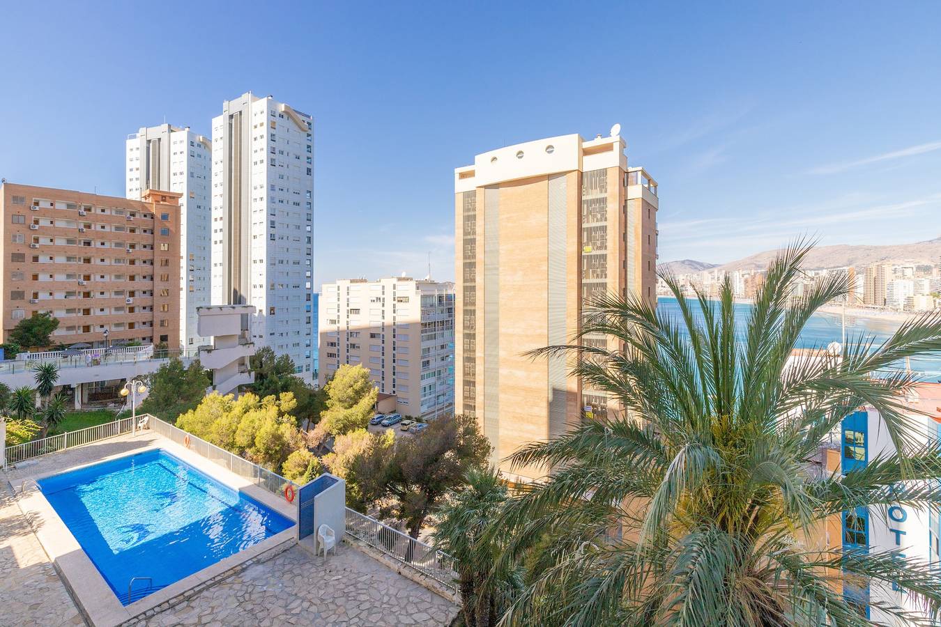 Studio entier, Studio "Casita Bonita" avec vue sur la mer, piscine partagée et climatisation in Benidorm, Costa Blanca