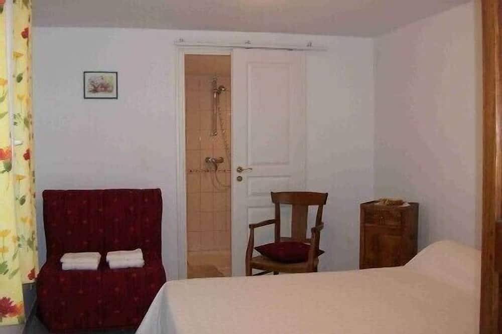 Comfortable Gite with pool close to the city and the countryside in Anduze, Cévennes