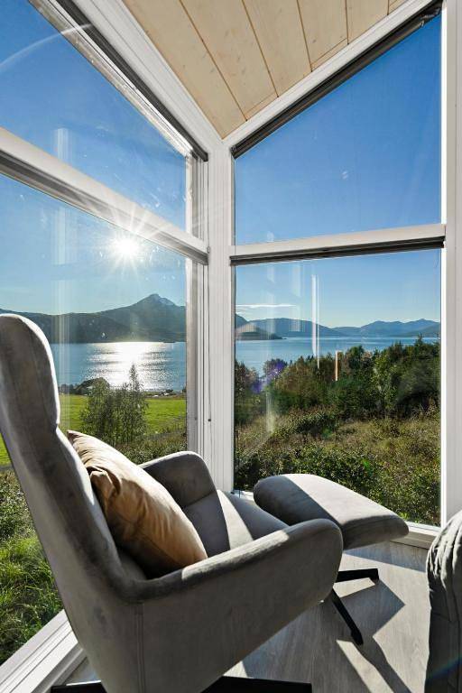Three-Bedroom House in Balsfjord