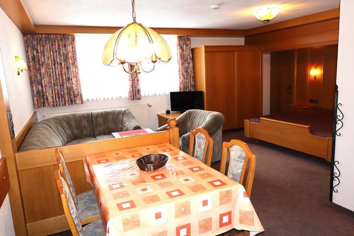 Gîte pour 4 personnes, avec terrasse et vue à Holzgau - 4